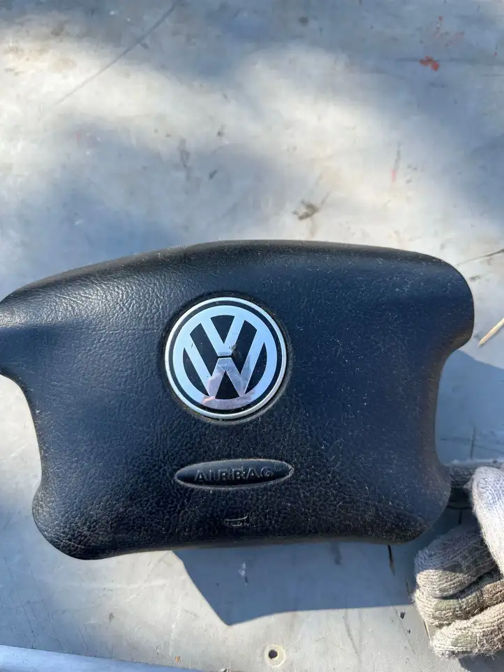 Volkswagen Sharan (2000 - 2003) 3B0880201AN Подушка безопасности руля — фото 1