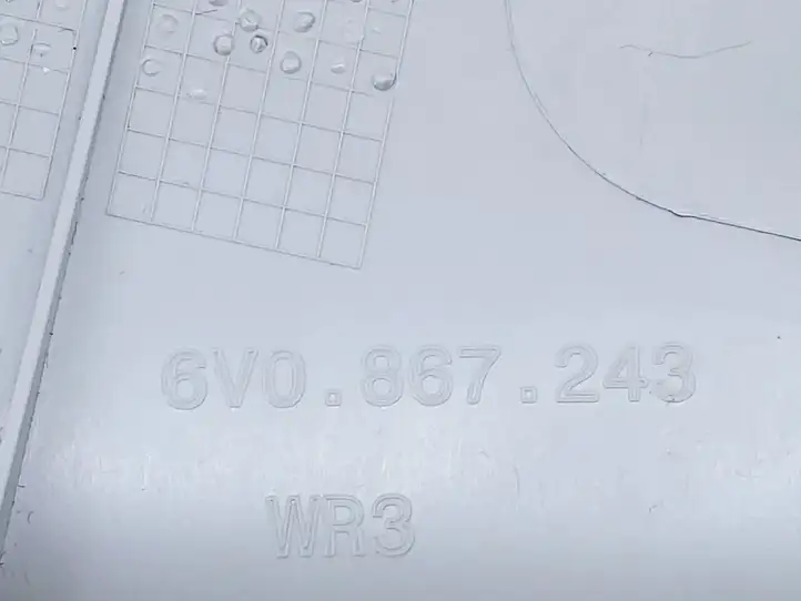 Skoda Fabia Mk3 (NJ) (2015 - 2021)  6V0867243 Отделка стойки (B) (нижняя)