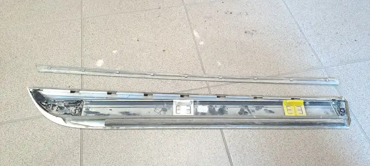 Audi A6 S6 C6 4F (2008 - 2011) 4F0853969 Молдинги задней двери — фото 2