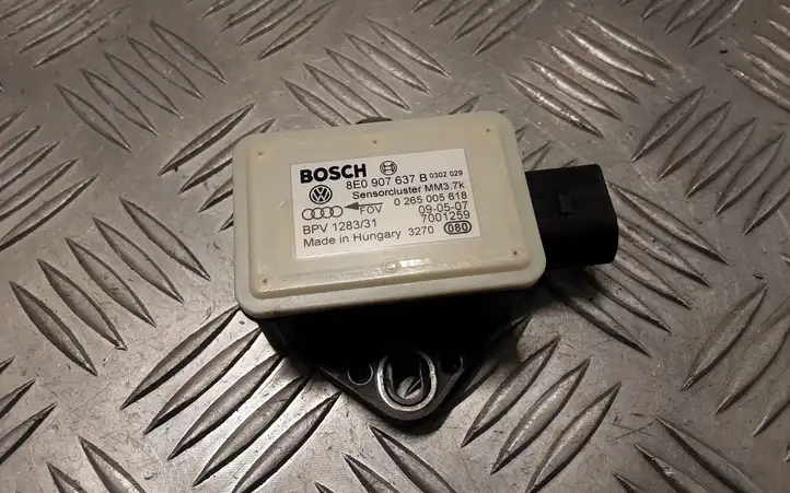 Audi A6 S6 C6 4F (2004 - 2008) 8E0907637B Датчик ESP — фото 1