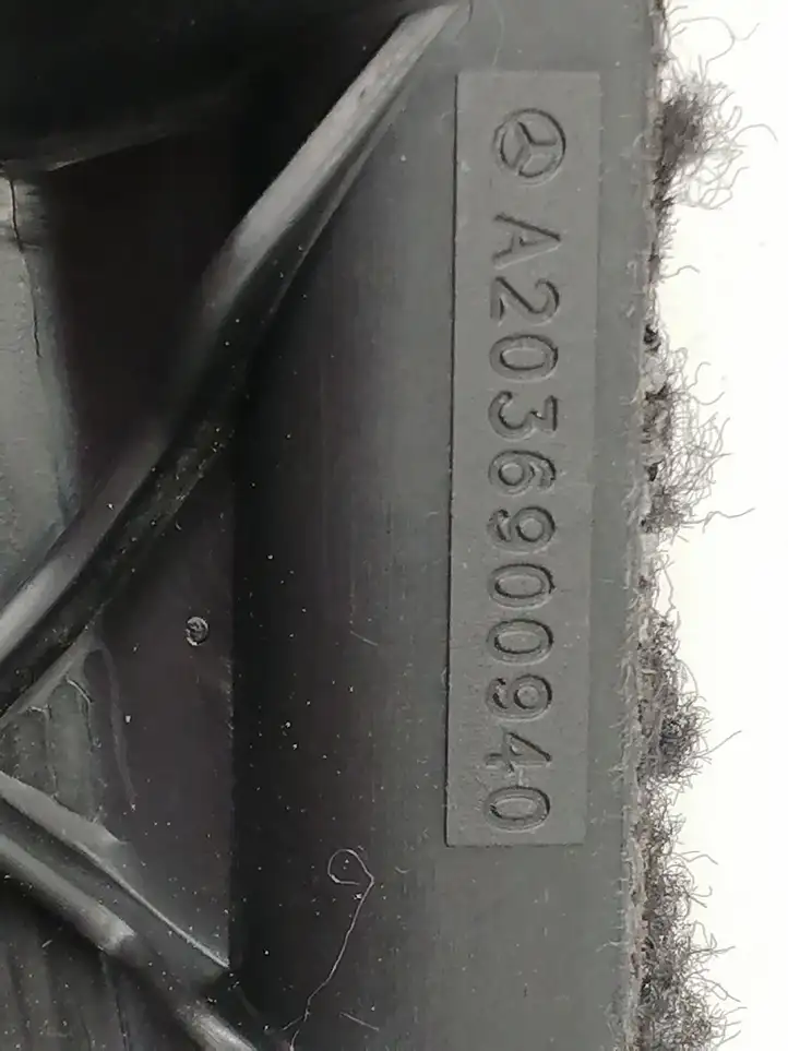 Mercedes-Benz C W203 (2000 - 2007) A2036900940 Прочая отделка багажника — фото 6
