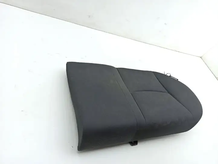 Mercedes-Benz C W203 (2000 - 2007)   Заднее сиденье