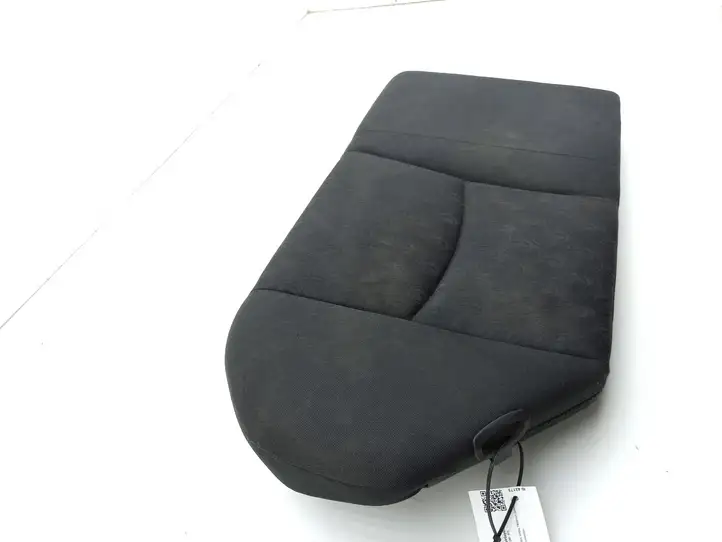 Mercedes-Benz C W203 (2000 - 2007)   Заднее сиденье