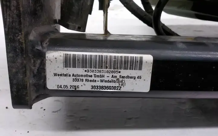 BMW 3 F30 F35 F31 (2012 - 2018) 303383600022 Комплект буксировочного крюка — фото 6