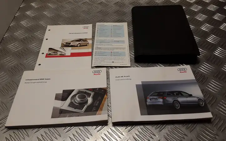Audi A6 S6 C6 4F (2004 - 2008) Сервисная книжка — фото 1