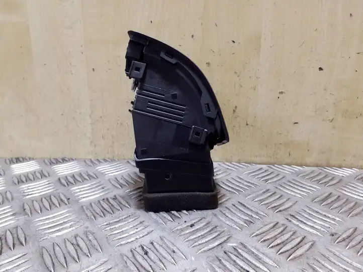 Skoda Octavia Mk2 (1Z) (2004 - 2013) 1Z0819702 Боковой воздушный дефлектор — фото 6