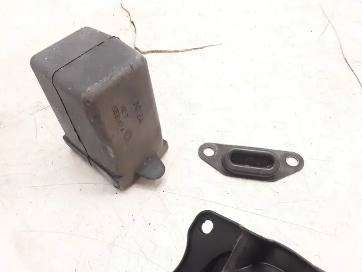 Toyota Previa (XR30, XR40) II (2000 - 2006) 6752128020 Крышка ручки раздвижной двери — фото 8