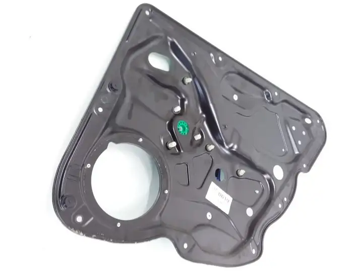 Volkswagen PASSAT B6 (2005 - 2010)  3C4839756  Механизм для электрического подъема окон задней двери (без двигателя)