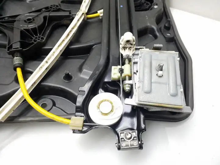 Mercedes-Benz CLA C117,X117,W117 (2013 - 2019) A1177300179 Стеклоподъемник задней двери без мотора — фото 4