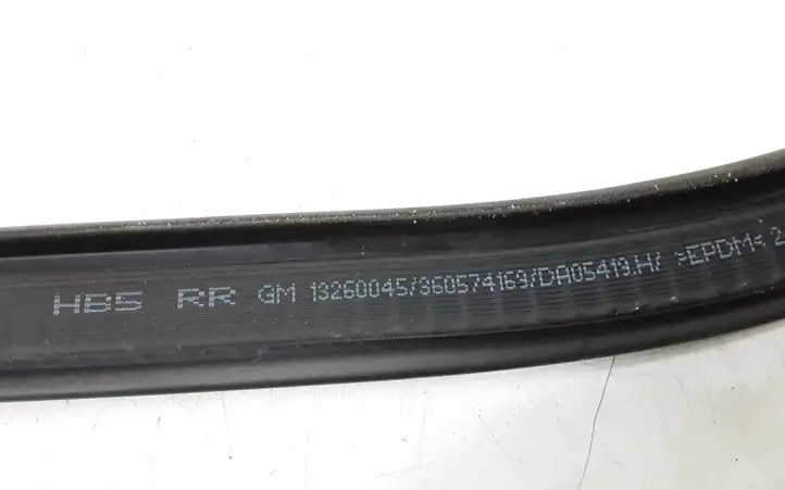 Opel Astra J (2009 - 2012) 13260045 Уплотнитель кузова — фото 2