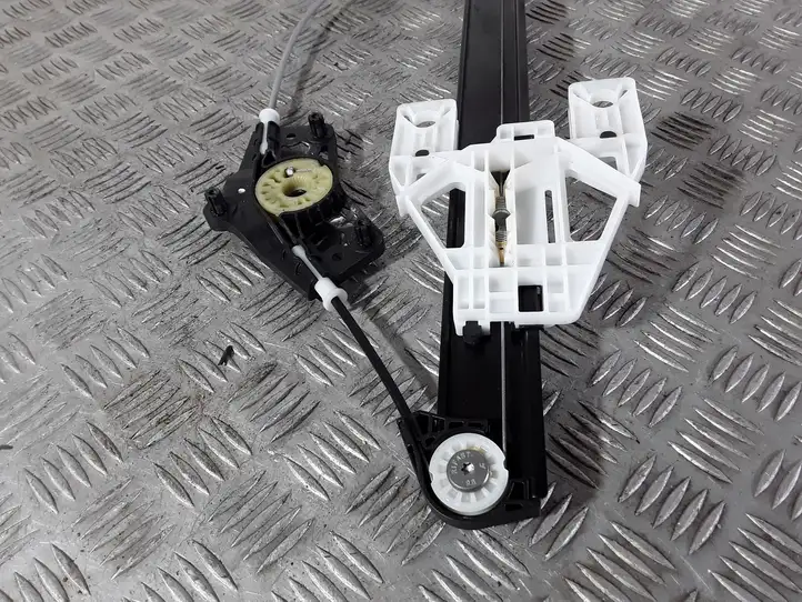 Audi Q5 (2017 - )  80A839461  Механизм для электрического подъема окон задней двери (без двигателя)