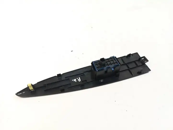 Toyota Avensis T270 (2009 - 2012) 7423205220 Блок кнопок стеклоподъемников — фото 3
