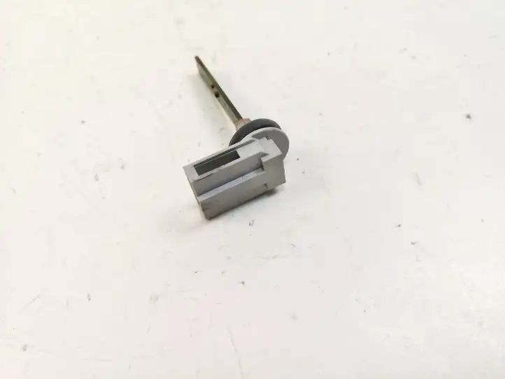 Audi A4 S4 B7 8E 8H (2004 - 2009) 4B0820539 Датчик температуры воздуха в салоне — фото 1