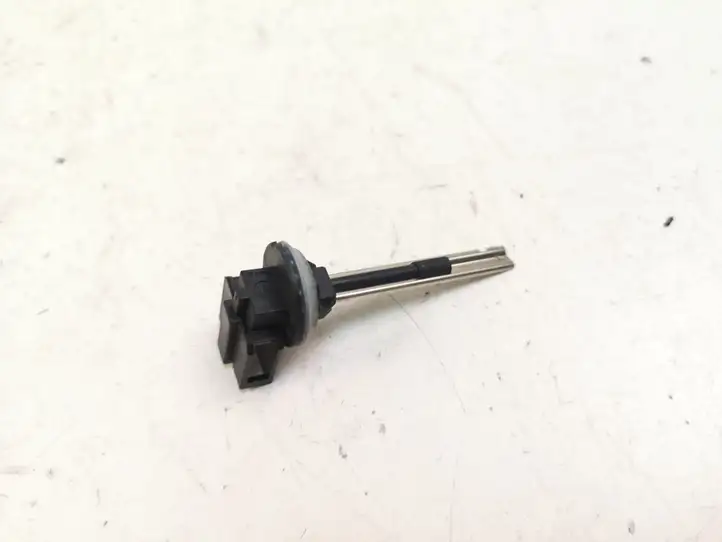 Audi A5 8T 8F (2007 - 2011) 6Q0820539 Датчик температуры воздуха в салоне — фото 2