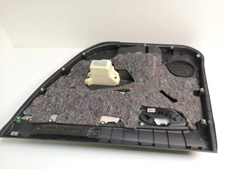 Toyota Verso (2009 - 2012) 67788X1F01 Обшивка задней двери — фото 5