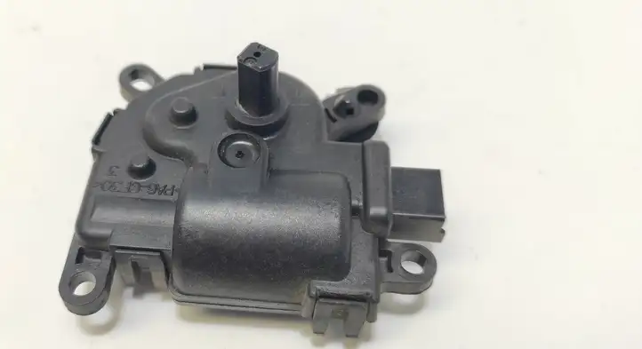 Ford Focus (1998 - 2004) 1S7H19B634CA Двигатель задвижки потока воздуха — фото 4