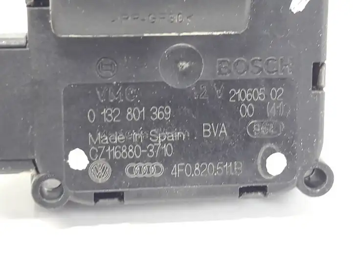 Audi A8 S8 D3 4E (2005 - 2007) 0132801369 Двигатель задвижки потока воздуха — фото 4