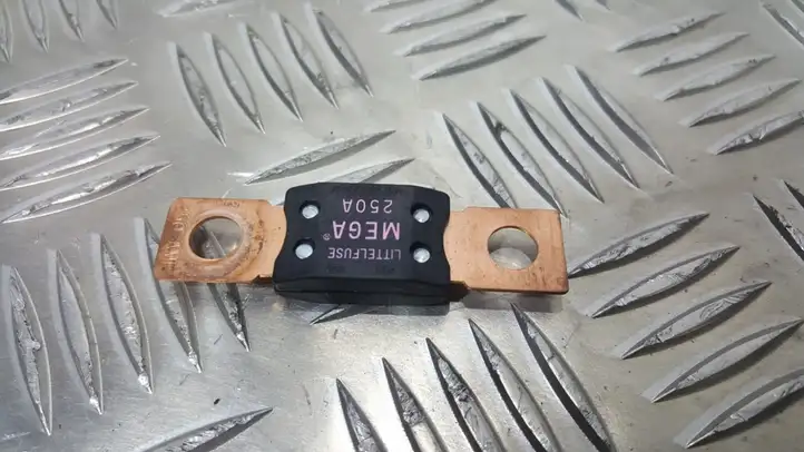 BMW 3 E46 (1998 - 2005)  5293147 Предохранитель