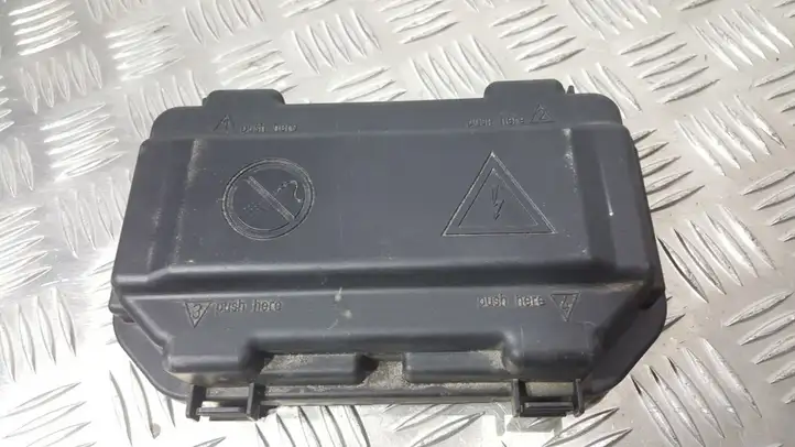 BMW 3 F30 F35 F31 (2012 - 2018) 9224872 Крышка ящика предохранителей — фото 1