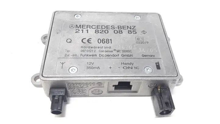 Mercedes-Benz E W211 (2002 - 2009) 2118200885 Усилитель антенны — фото 1