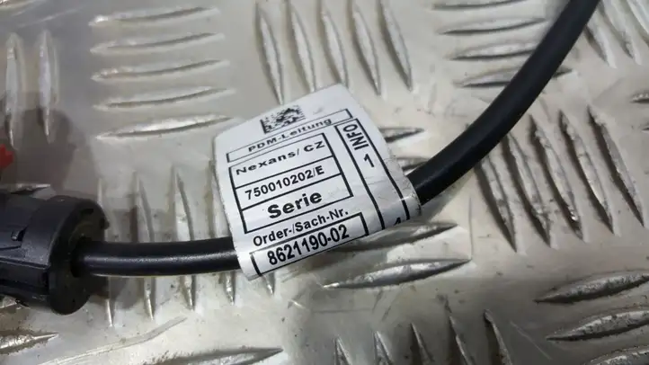 BMW 1 F20 F21 (2011 - 2019) 8621190 Прочая электропроводка — фото 3