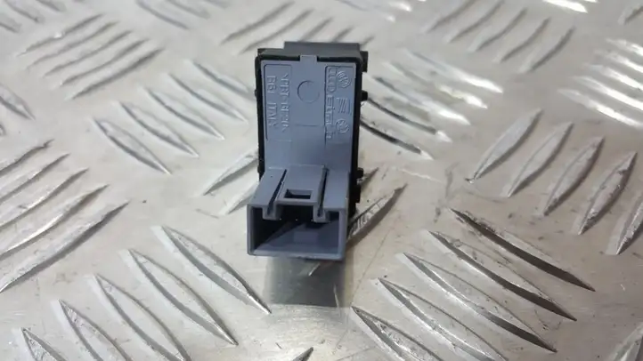 Seat Leon (1P) (2005 - 2012) 7L6959855B Кнопка стеклоподъемников — фото 3