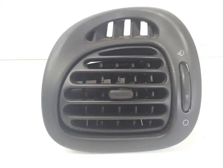 Citroen Xsara Picasso (1999 - 2012) 9631280177 Боковой воздушный дефлектор — фото 1