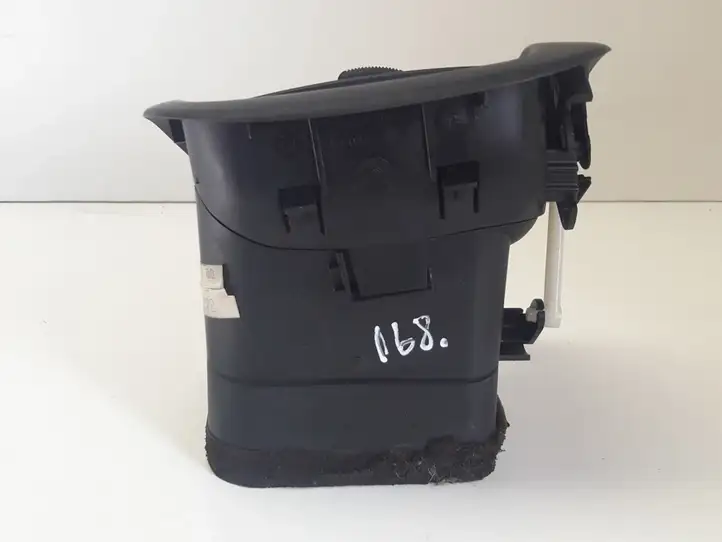 Citroen Xsara Picasso (1999 - 2012) 9631280177 Боковой воздушный дефлектор — фото 4
