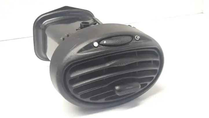 Ford Focus (1998 - 2004) 98AB19893BJW Боковой воздушный дефлектор — фото 1