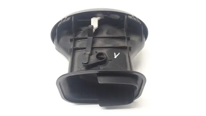 Ford Focus (1998 - 2004) 98AB19893AKW Центральный воздушный дефлектор — фото 5