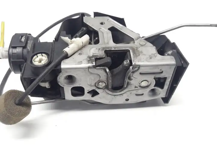 Mercedes-Benz A W168 (1997 - 2004) Замок передней двери — фото 2