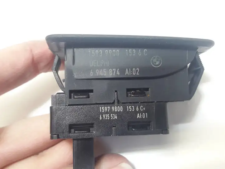 BMW 3 E90 E91 (2005 - 2012) 6945874 Кнопка стеклоподъемников — фото 4