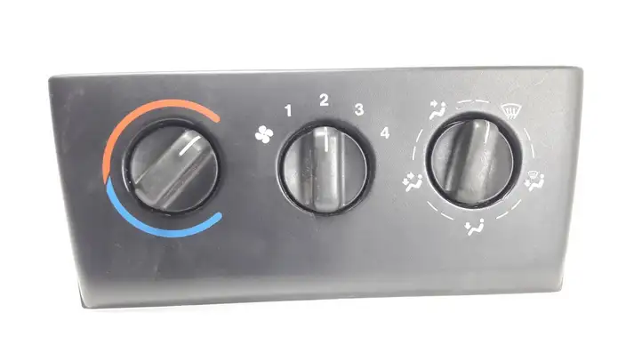 Opel Vectra B (1999 - 2002) 90586319 Блок управления климат-контролем — фото 1