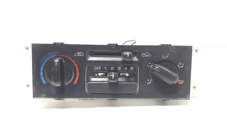 Subaru Forester SF (2000 - 2003) Блок управления климат-контролем — фото 1