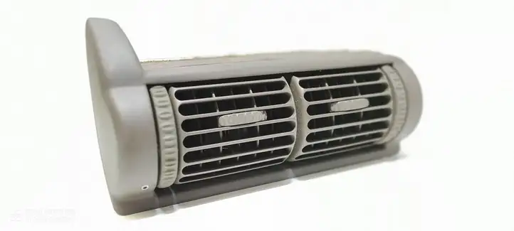 Opel Omega (1999 - 2004)  09147866 Центральный дефлектор