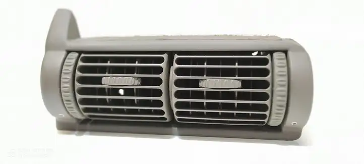 Opel Omega (1999 - 2004)  09147866 Центральный дефлектор