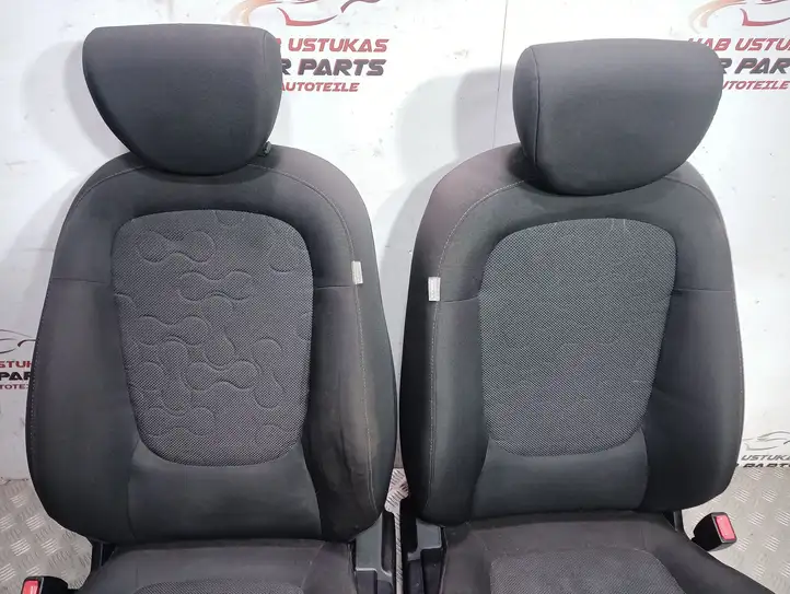 Hyundai i20 (PB PBT) (2008 - 2012) Комплект отделки дверей — фото 8