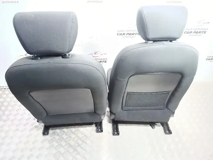 Hyundai i20 (PB PBT) (2008 - 2012) Комплект отделки дверей — фото 10