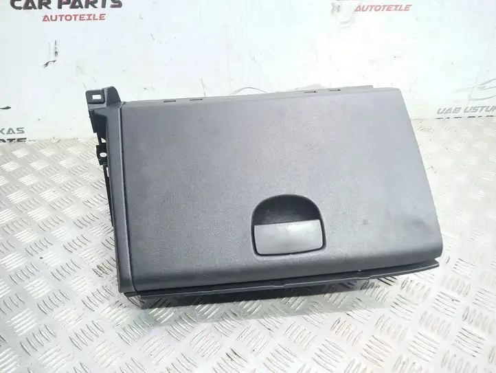 Hyundai i20 (PB PBT) (2008 - 2012) 845211J000 Бардачок в сборе — фото 1