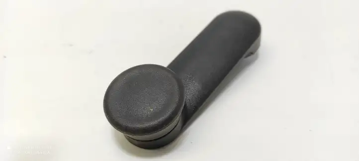 Opel Astra G (1998 - 2004) 90247150 Ручка стеклоподъемника — фото 1