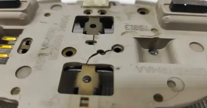 Chrysler Voyager (1996 - 2001)  822565 Включатель освещения интерьера