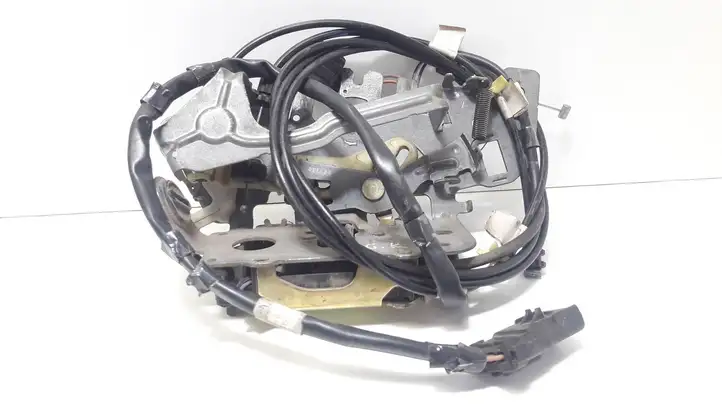 Chrysler Voyager (1996 - 2001)   Замок раздвижной двери