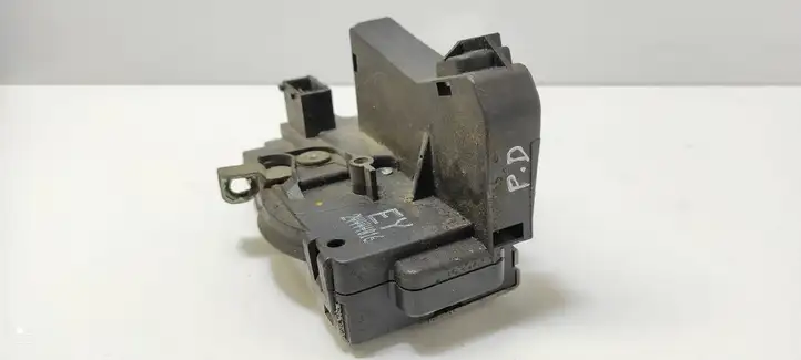 Opel Astra (1998 - 2004)  24444016EY Замок передней двери