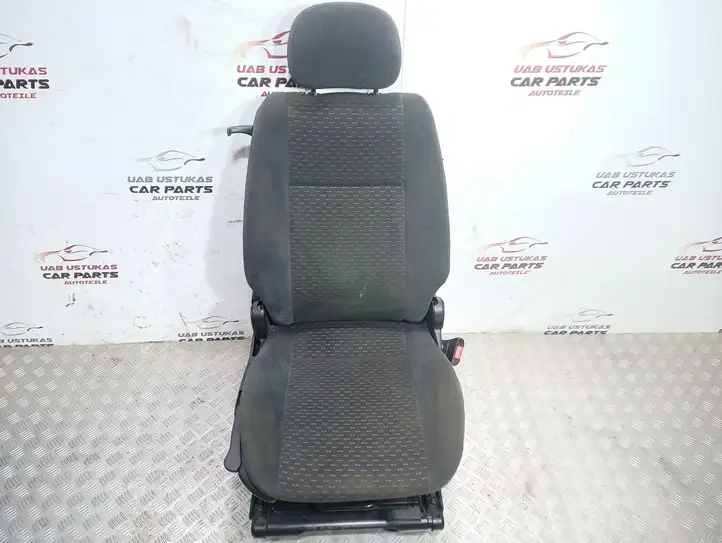 Opel Zafira B (2003 - 2006) Переднее сиденье пассажира — фото 1