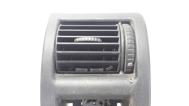 Opel Astra G (1998 - 2004) 90580336 Боковой воздушный дефлектор — фото 5