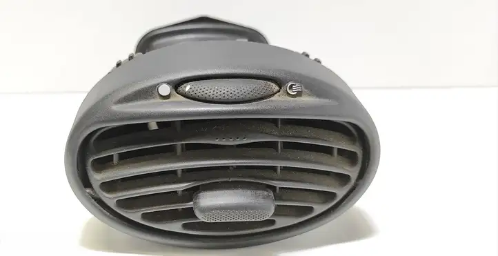 Ford Focus (1998 - 2004) 98AB19893BJ Боковой воздушный дефлектор — фото 1
