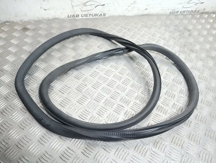 Opel Meriva B (2010 - 2014) 13266918 Уплотнитель кузова — фото 1