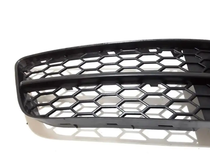 Audi A5 8T 8F (2007 - 2011) 8T0807681 Решетка противотуманной фары — фото 5