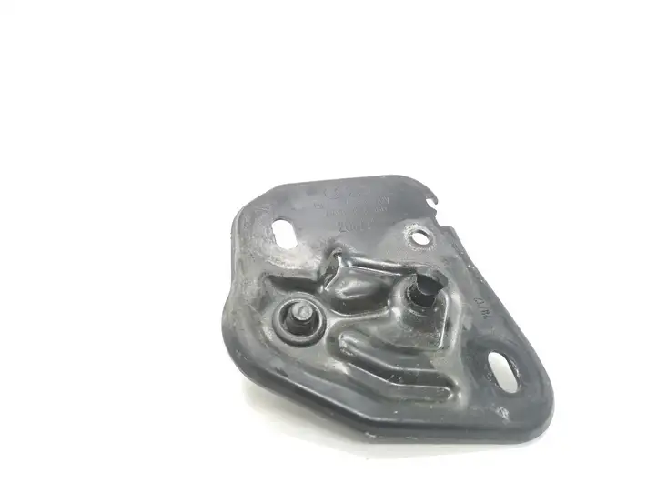 Audi A6 C7 (2011 - 2014) 4G0823186 Кронштейн замка капота — фото 3