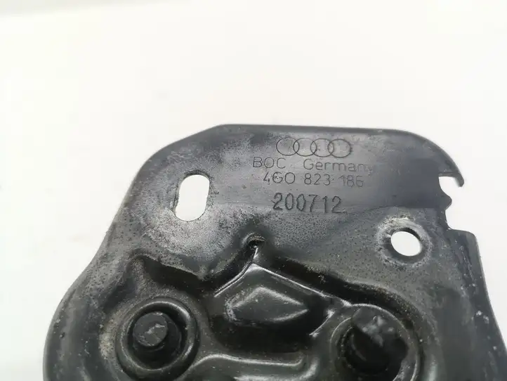 Audi A6 C7 (2011 - 2014) 4G0823186 Кронштейн замка капота — фото 4